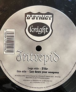 D'Air / Lay Down Your Weapons - Intrepid